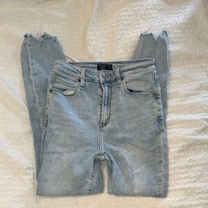 Abercrombie & Fitch High Rise Ankle Super Skinny Jeans